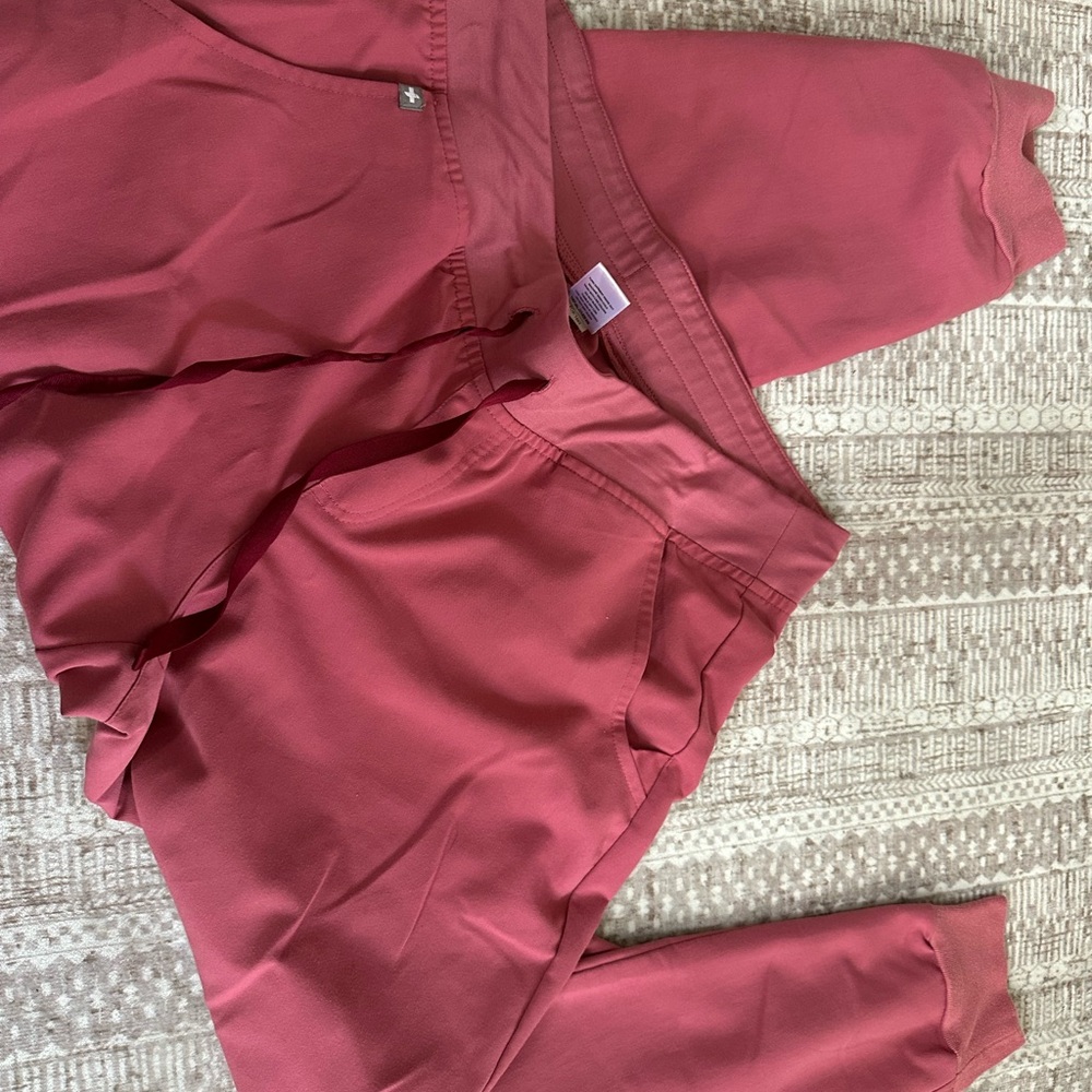 Mauve figs set